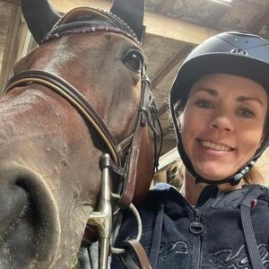 Meet your Posher, Julie